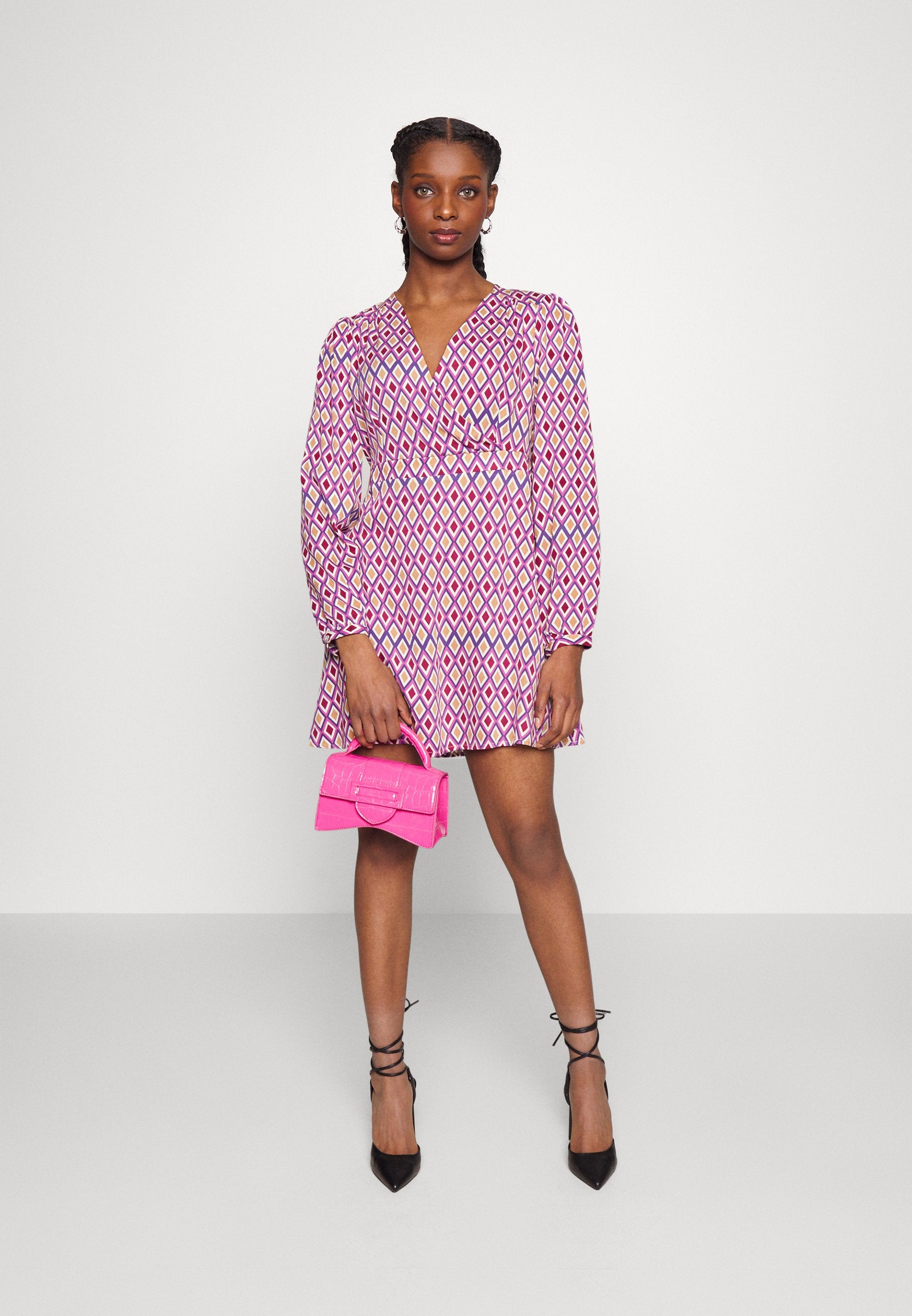 ONLALMA LIFE RILEY DRESS Media 2