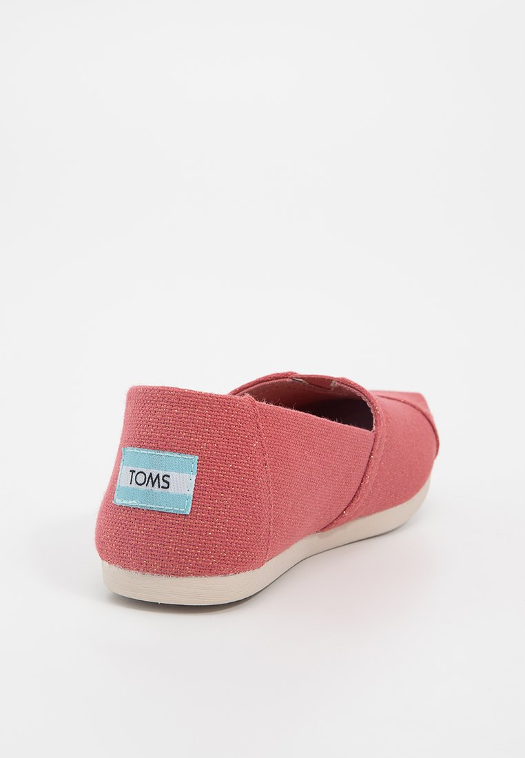 TOMS