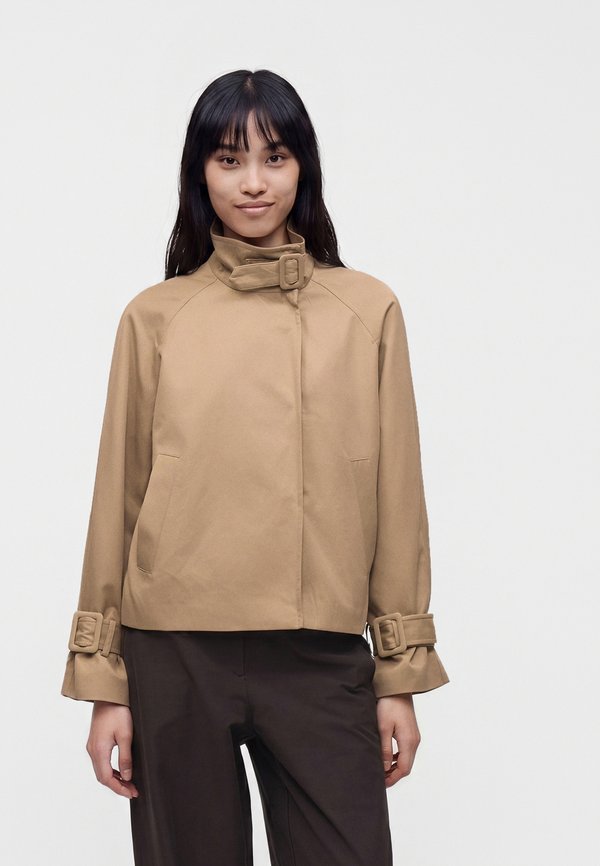 Vero Moda VMSOFFYSARA - Summer jacket - beige