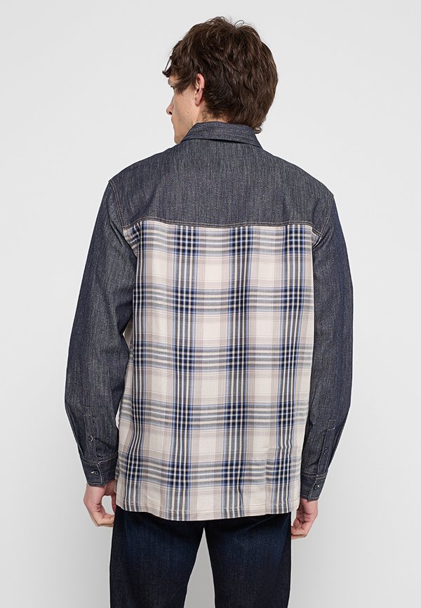 Armani Exchange