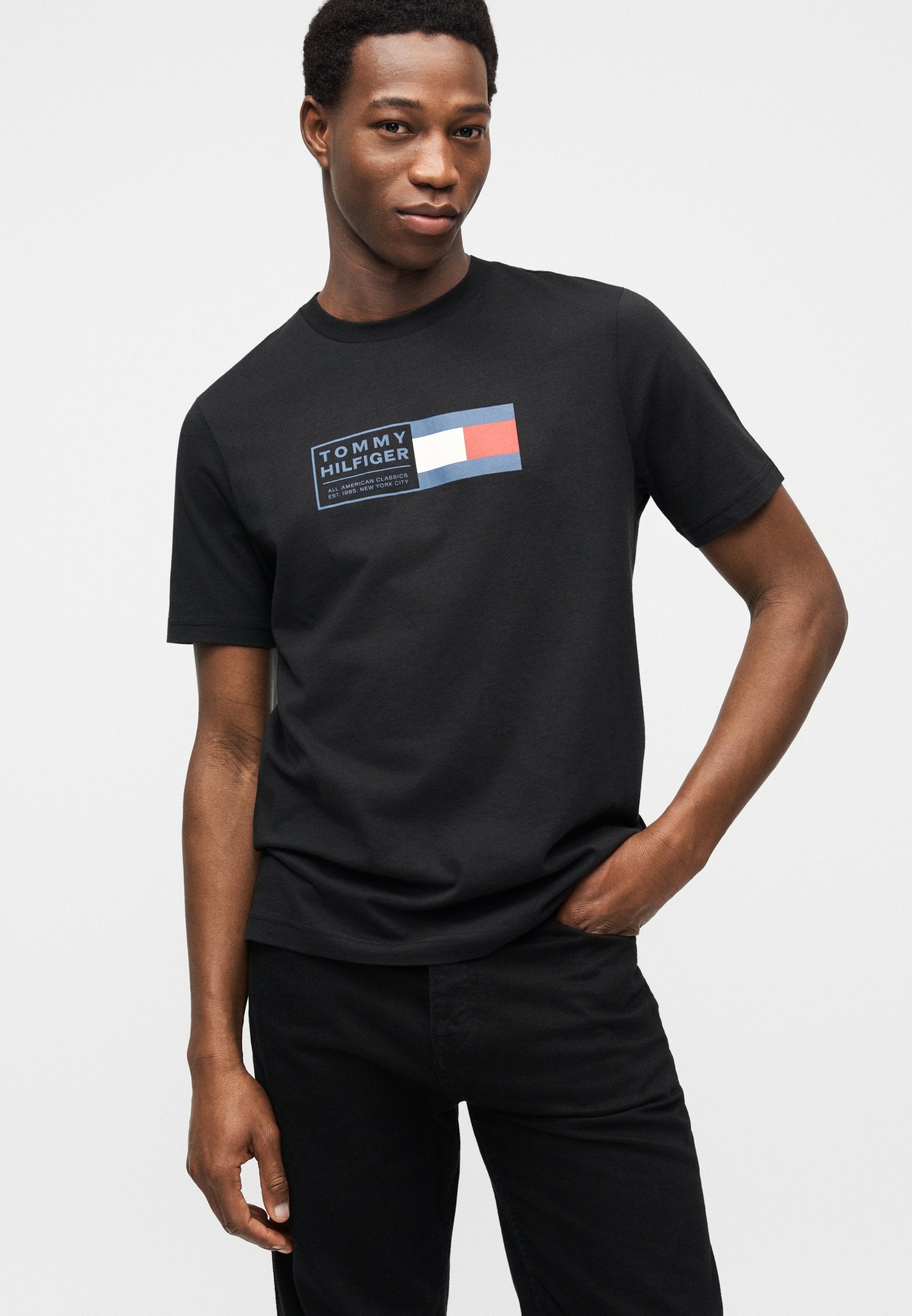 LOGO JERSEY CREW NECK T-SHIRT Media 5