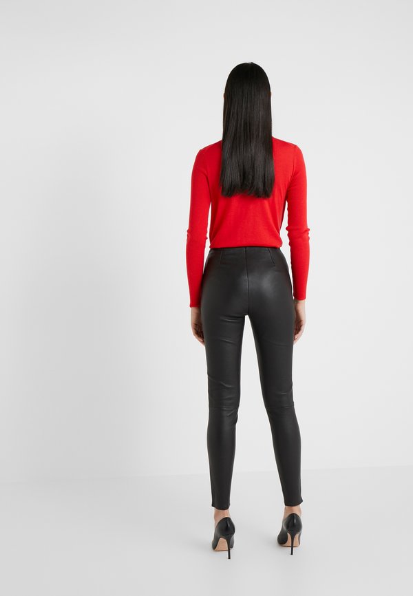 STUDIO ID LENA