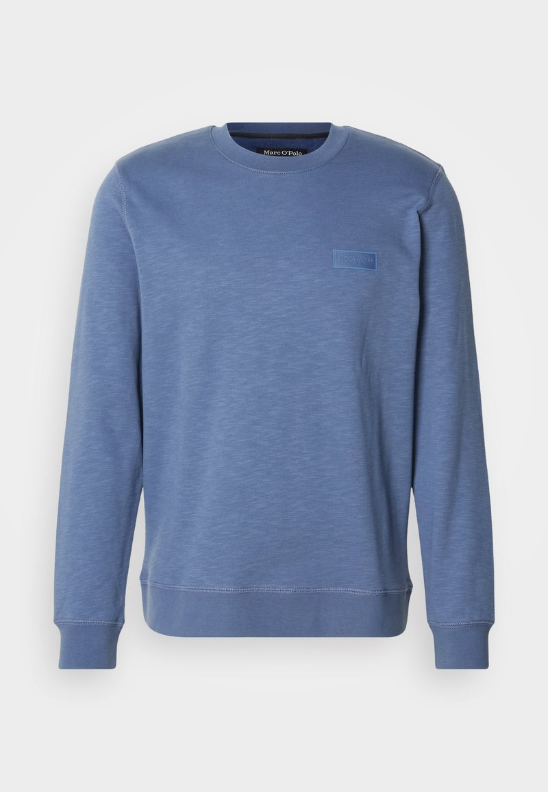 LONG SLEEVE CREW NECK BADGE Media 1