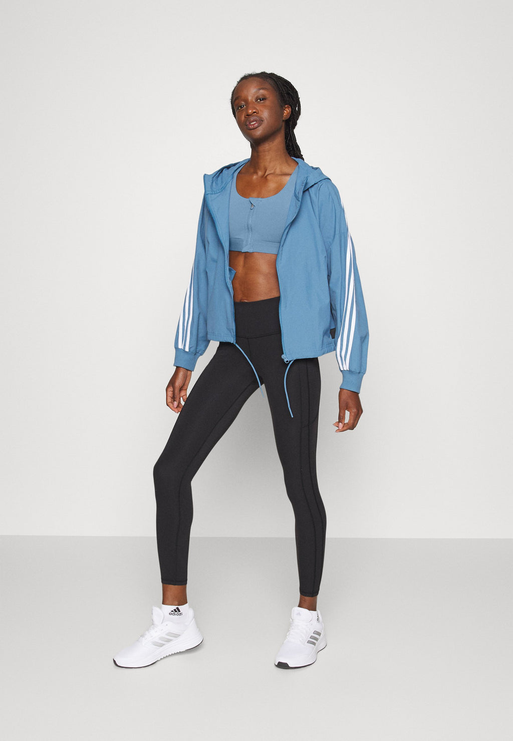 Athleta ULTIMATE ZIP FRONT BRA A-C