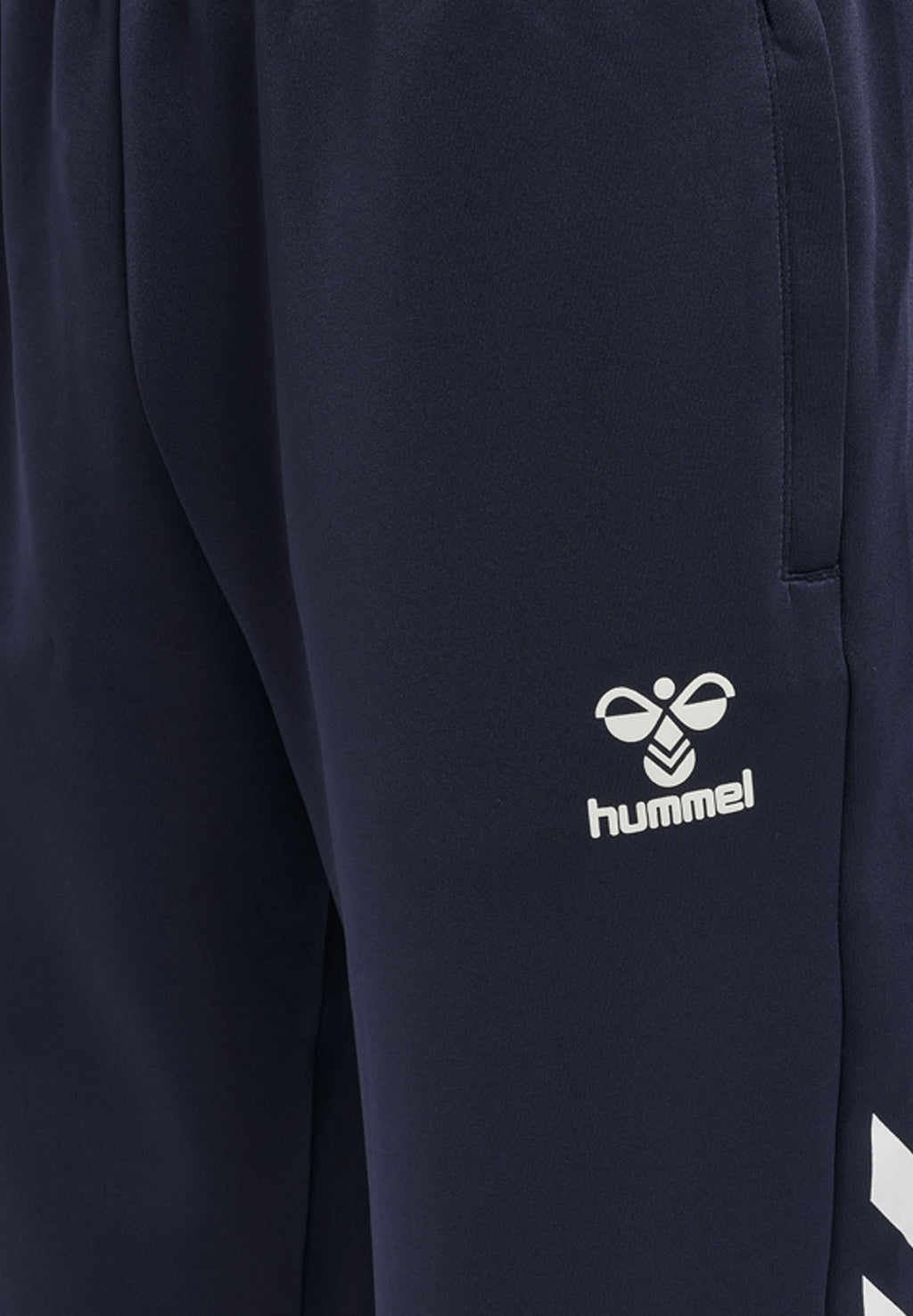 Hummel CORE