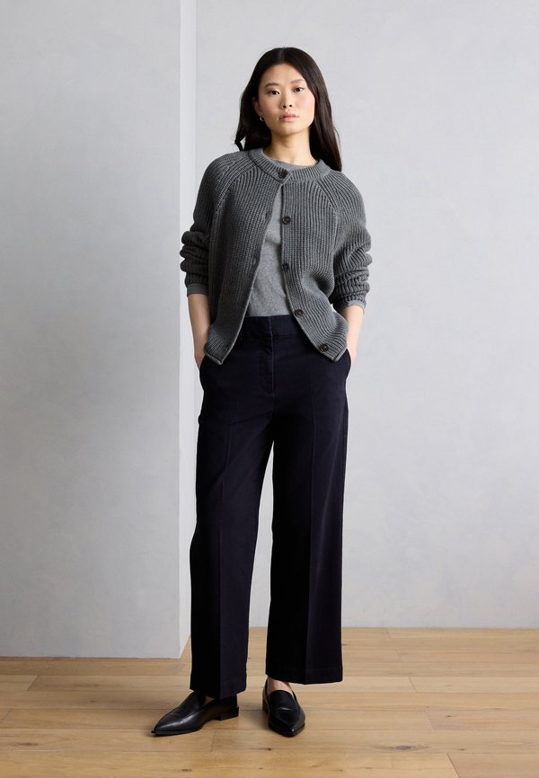 Marc O'Polo MODEL MEA STRAIGHT PIGMENT DYE HIGH WAIST