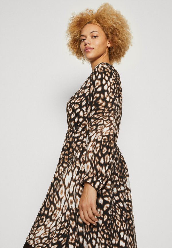 Vero Moda Curve VMCJOSIE RIKA DRESS