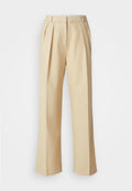 CORE RELAXED STRAIGHT Media 1