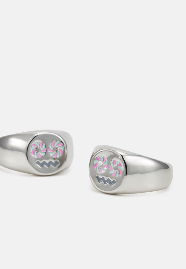 Uncommon Souls DAISY EYE 2 PACK