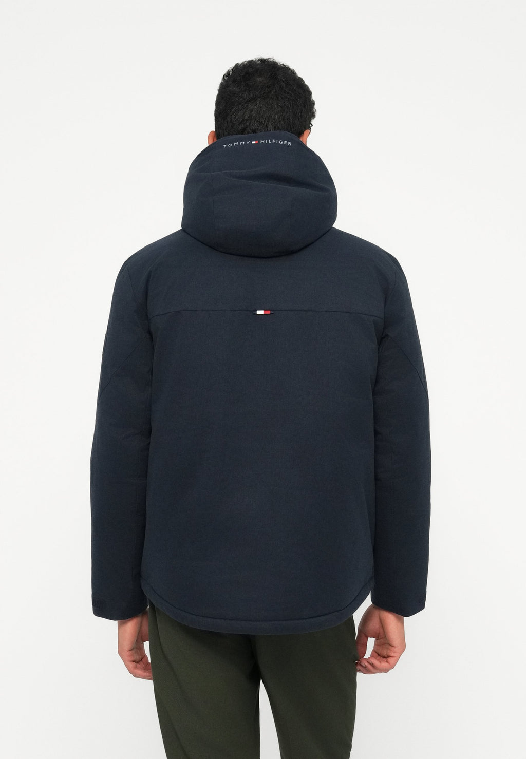 HOODED SHORT PADDED  Media 4