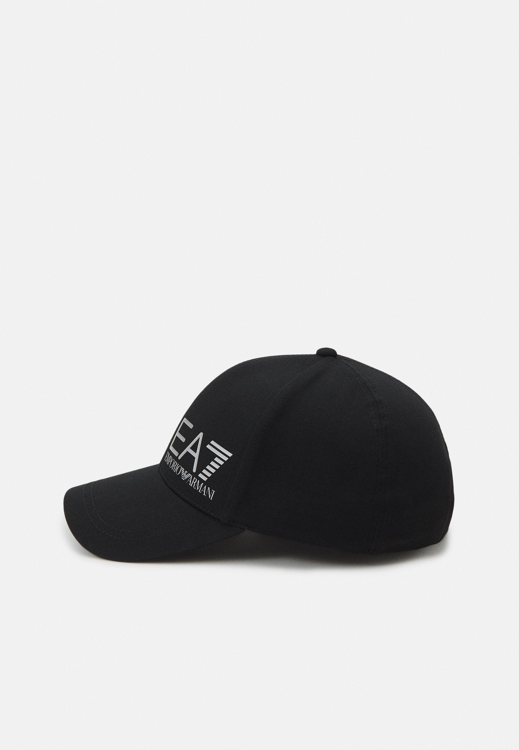 TRAIN CORE LOGO UNISEX Media 3
