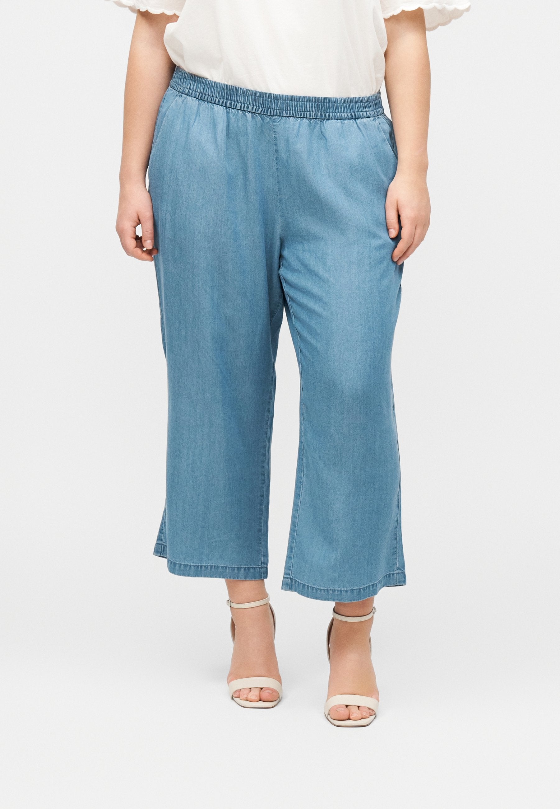Wide-leg CARCHARIS Cropped Fit Media 3