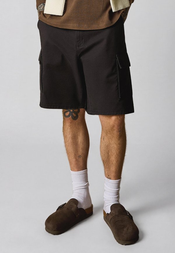 Bershka WIDE-LEG  - Shorts - black