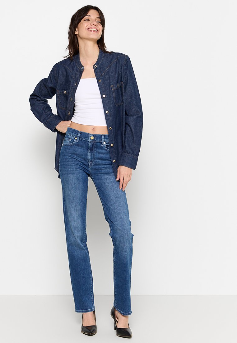 7 for all mankind