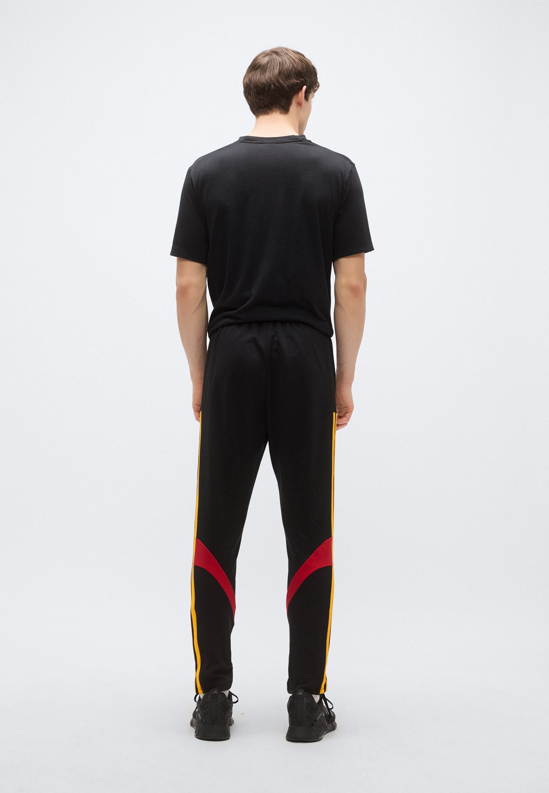 adidas Sportswear HOUSE OF TIRO NATIONS PACK