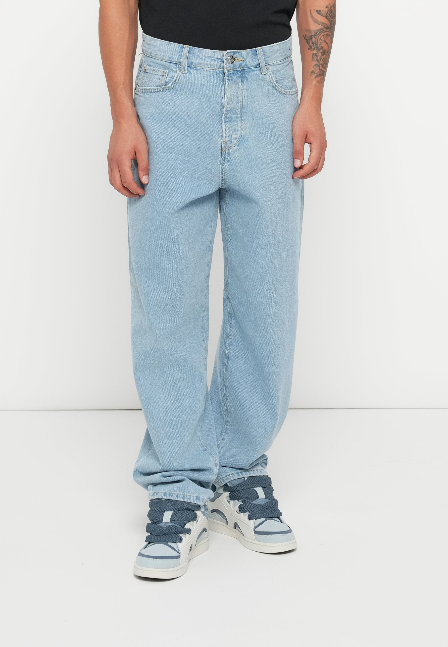 ONSFIVE BAGGY Media 3