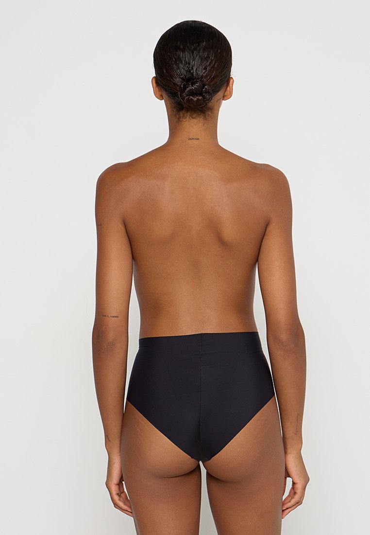 Hunkemöller