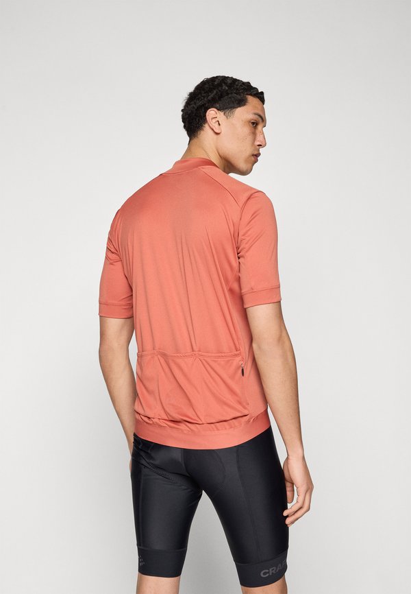 Craft CORE ESSENCE REGULAR FIT