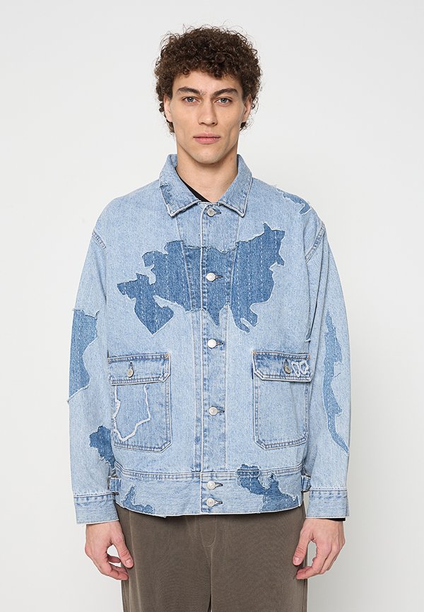 Levi's®