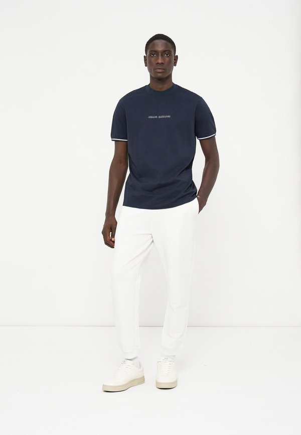 Armani Exchange