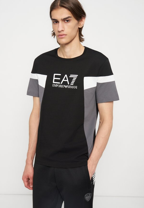 EA7 Emporio Armani