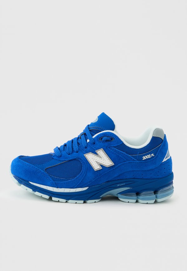 New Balance 2002R