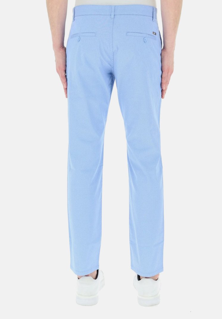 Armani Exchange Chino Media 3