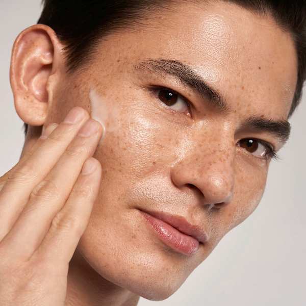 Serum Slow Aging Retinal + Bio-Leinsamen Farm Loves Face