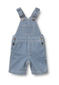 Jeans-Overall mit blauen und weißen Streifen, verstellbaren Trägern, einer Fronttasche und seitlichen Knöpfen, mit kurzem Bein-Design.