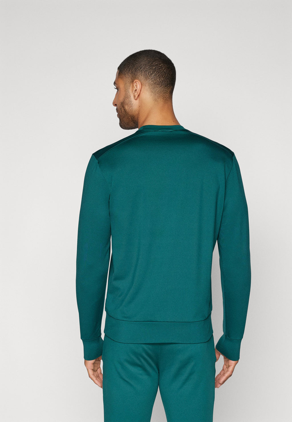 Cross Sportswear