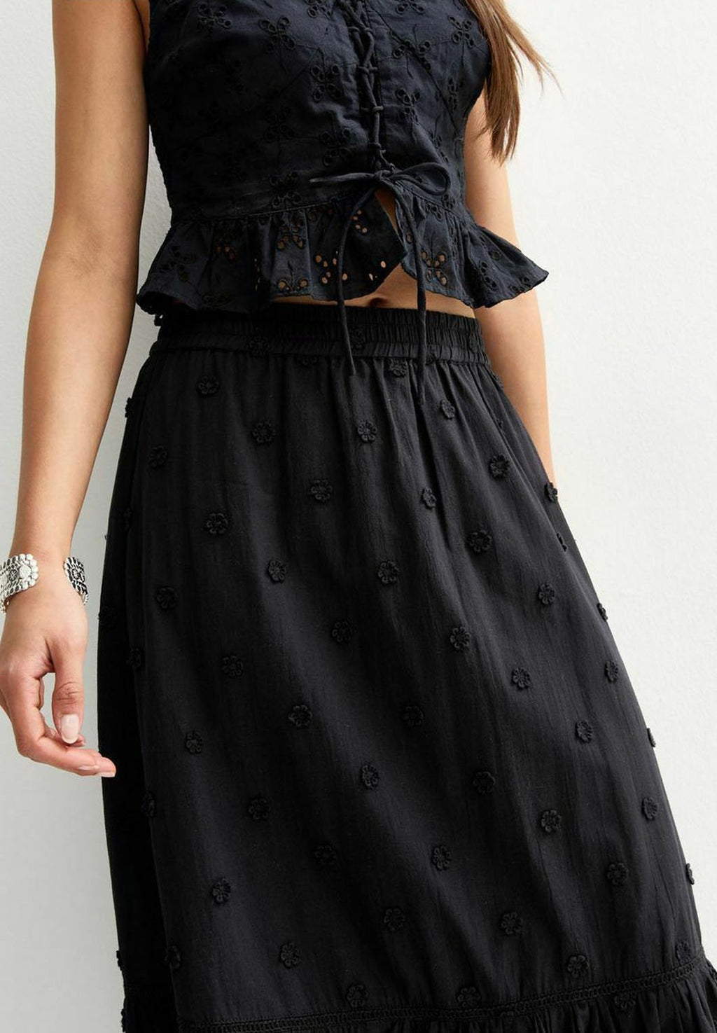New Look FLORAL EMBROIDERED MIDI