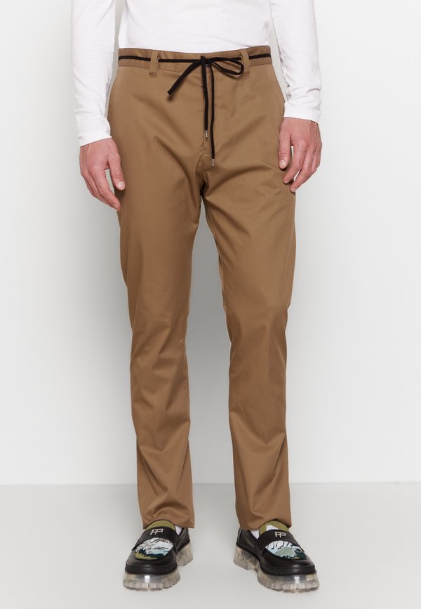 LANVIN