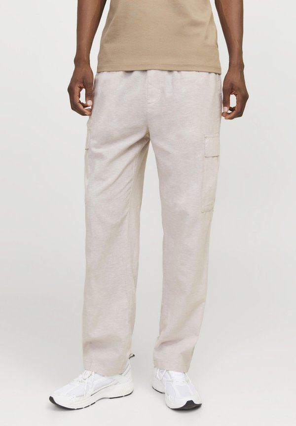 Jack & Jones Cargo Loose Fit - Cargo trousers - crockery