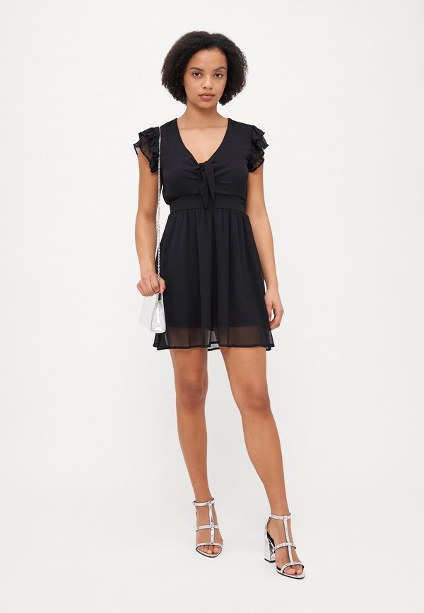 ONLY Petite ONLASTA LIFE PEEKABOO DRESS