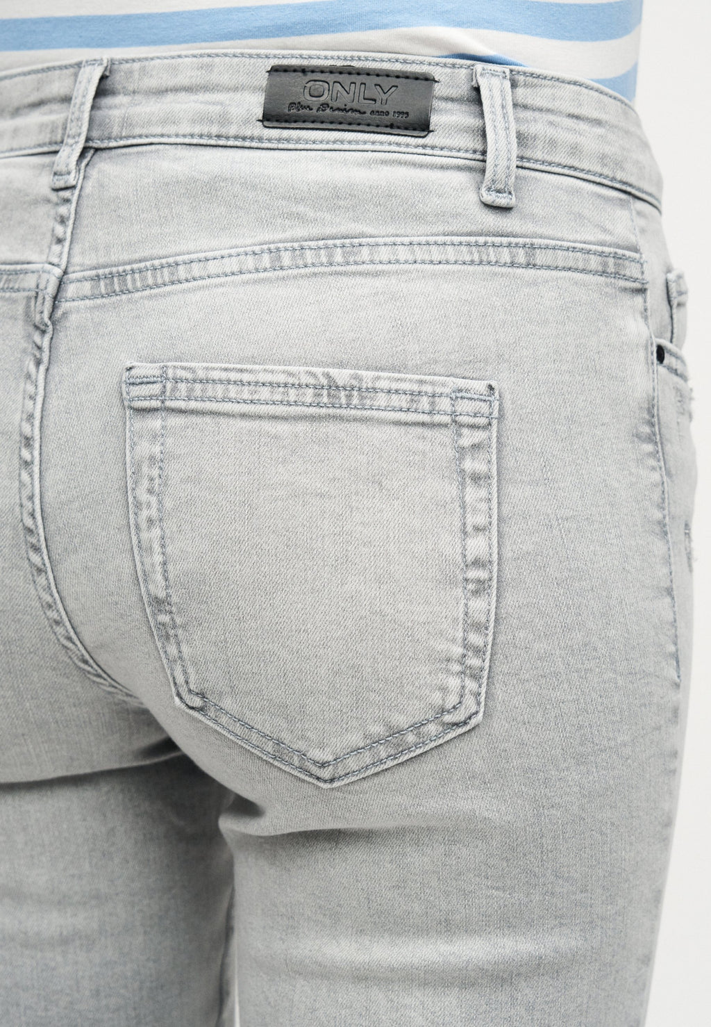 Flared fit ONLBLUSH Mid waist Media 6