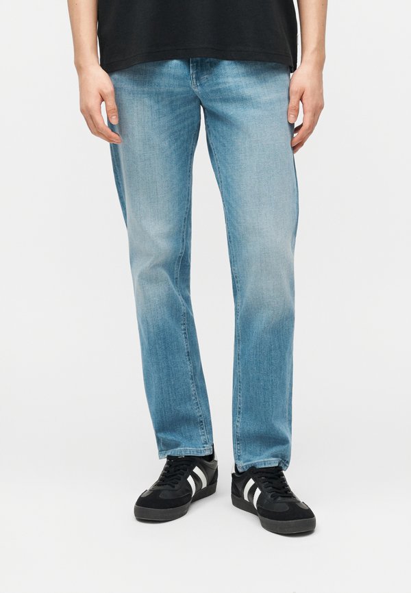 Jack & Jones JJICLARK JJASHER - Jeans Tapered Fit - blue denim