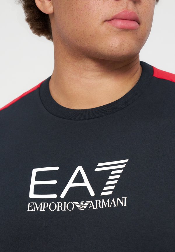 EA7 Emporio Armani