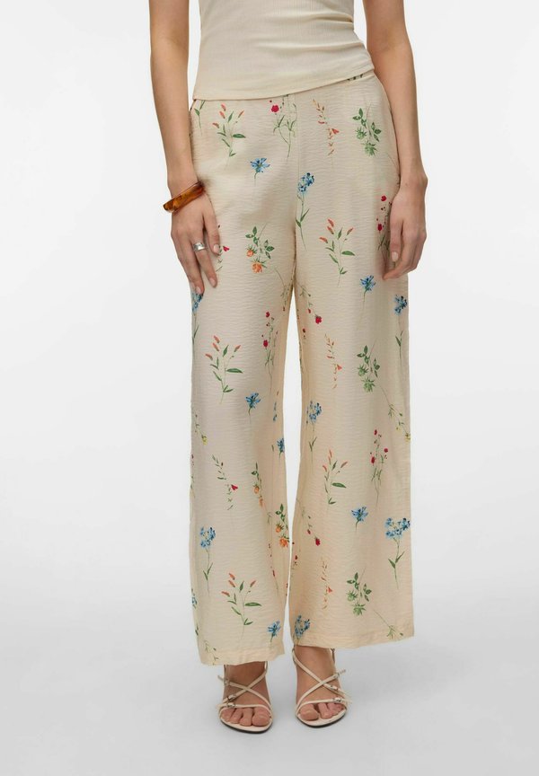 Vero Moda Wide-leg VMJOSIE High waist - Trousers - birch