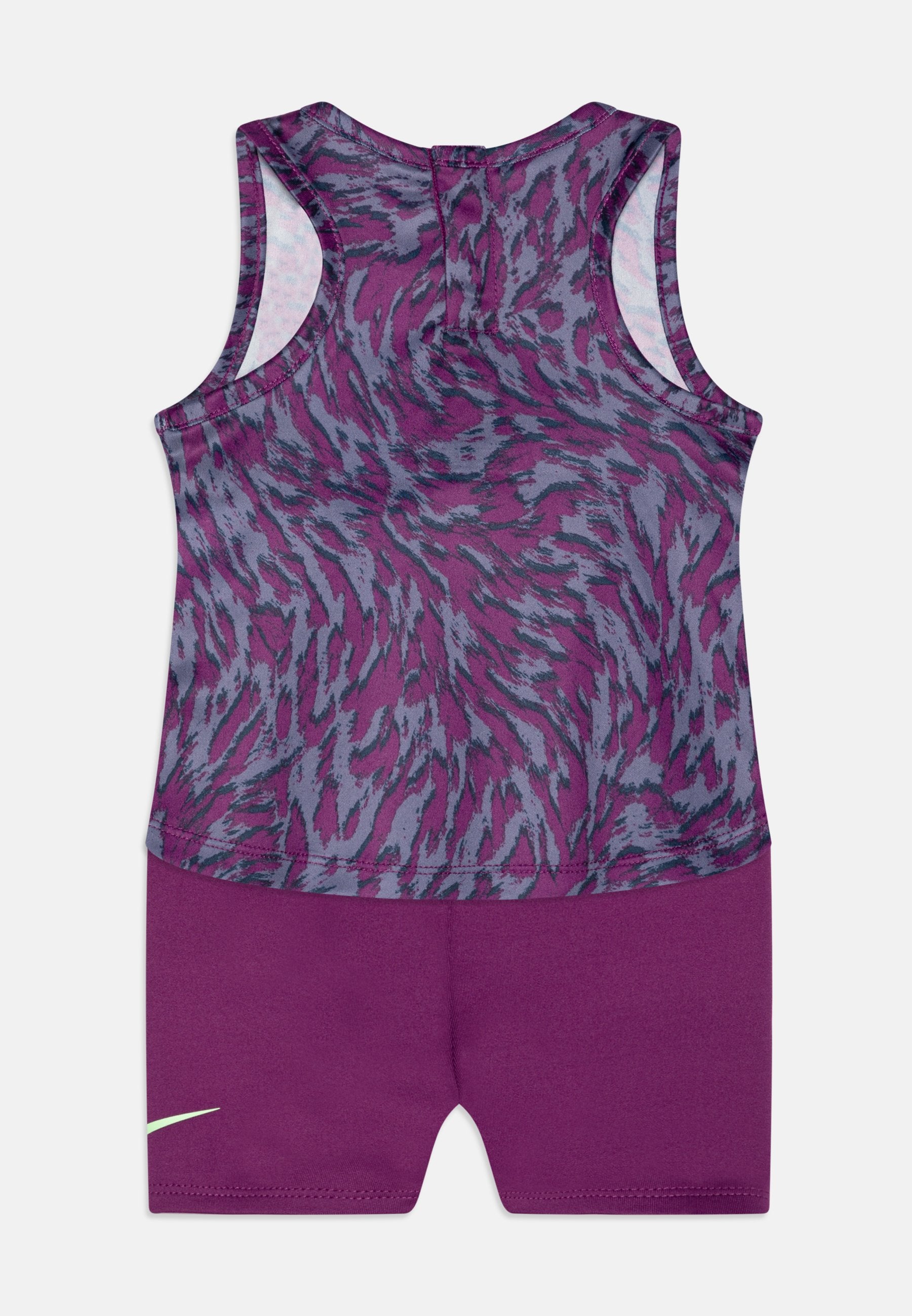 Nike Sportswear VENEER SET