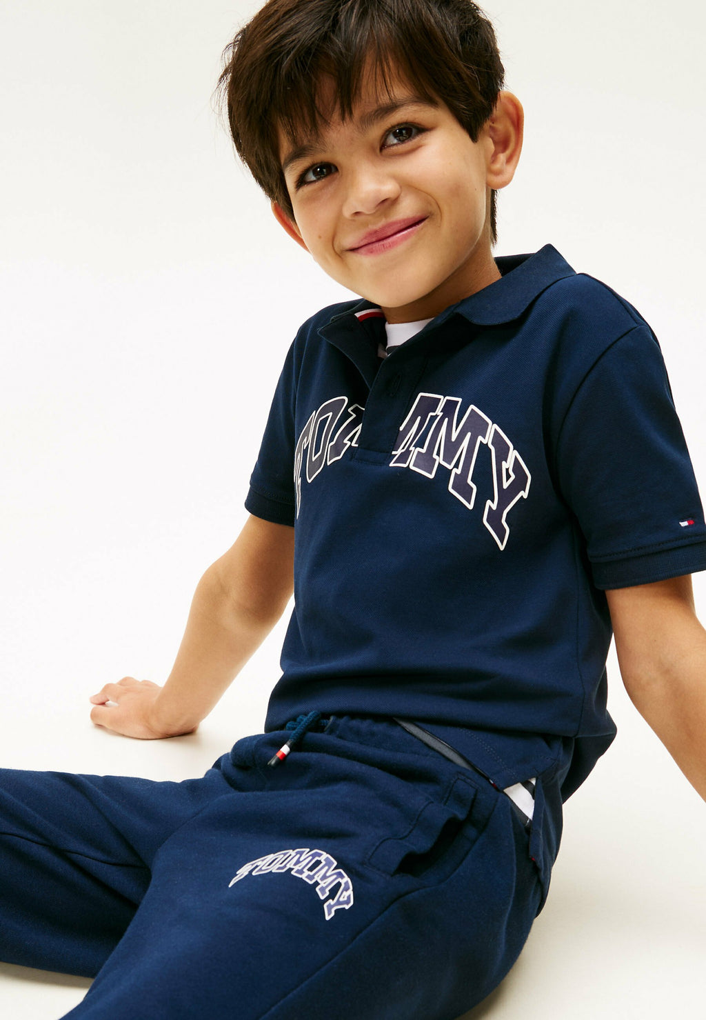 VARSITY LOGO PRINT  Media 5