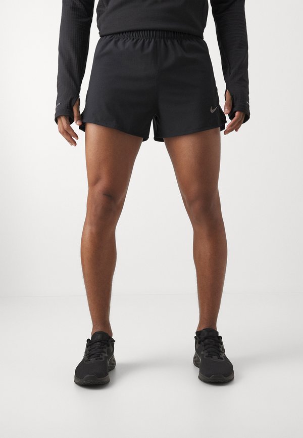 Nike Performance FAST SHORT - Sports shorts - black/silver