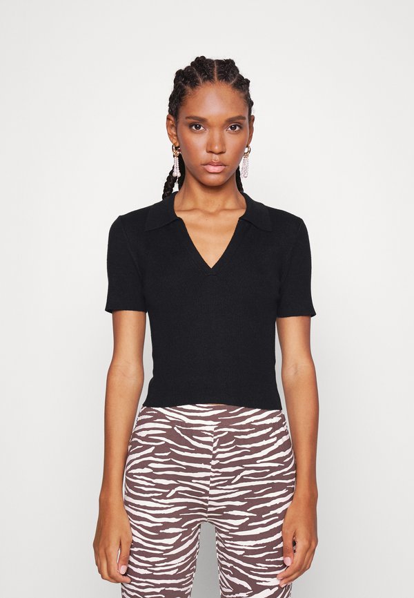 Glamorous FITTED CROP WITH V NECK COLLAR