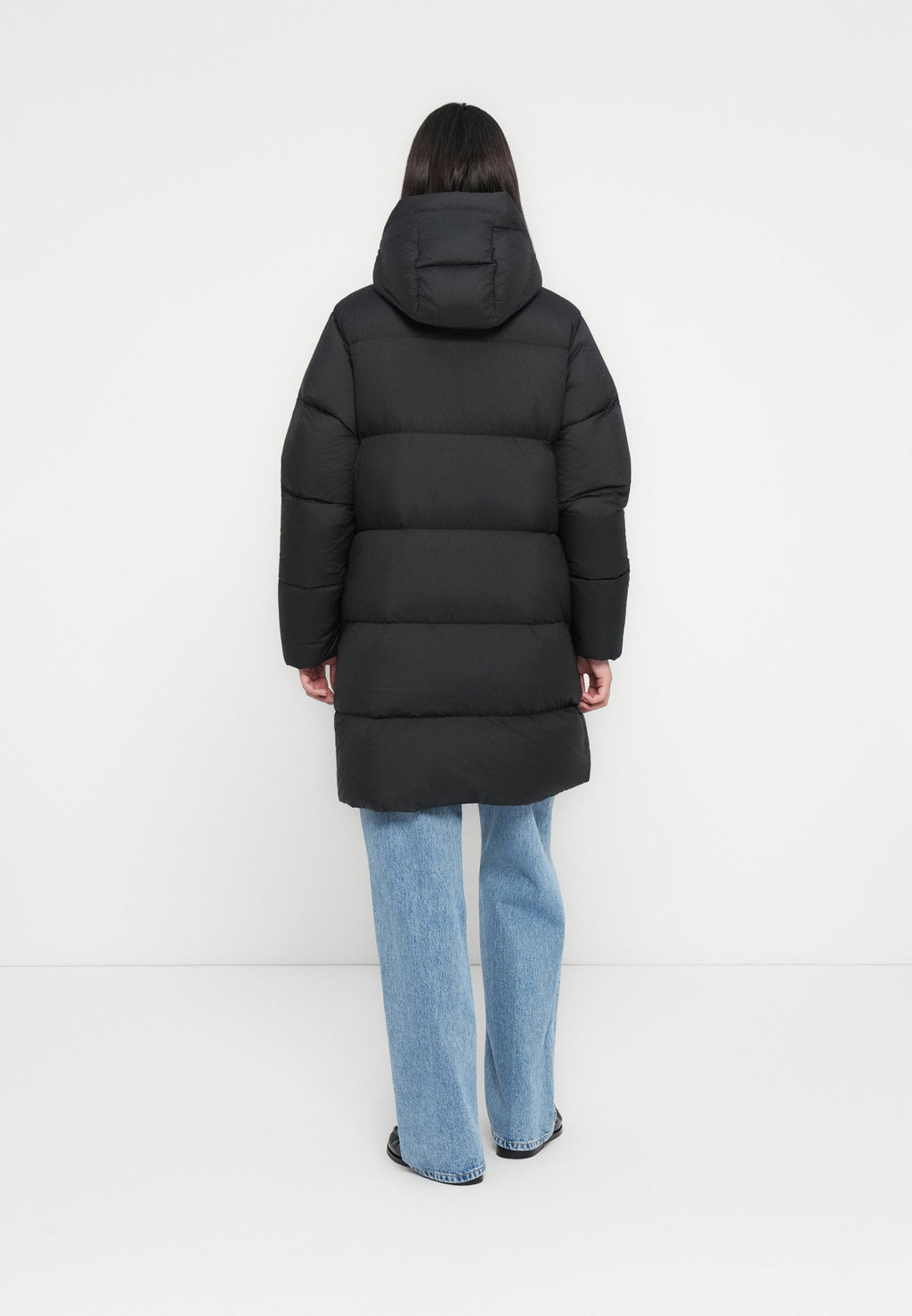 MODERN COAT Media 4
