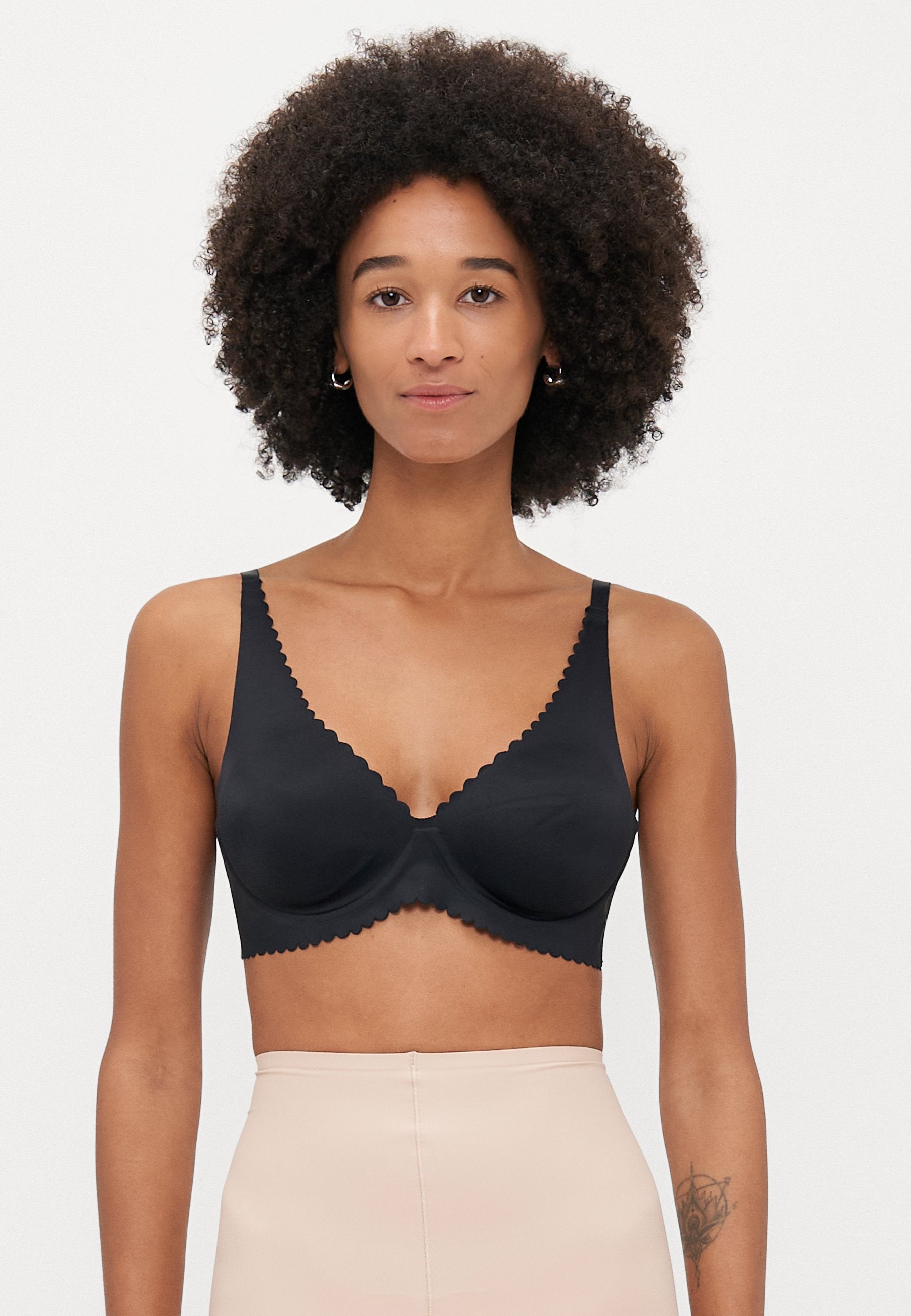 DIM BODY TOUCH BRA