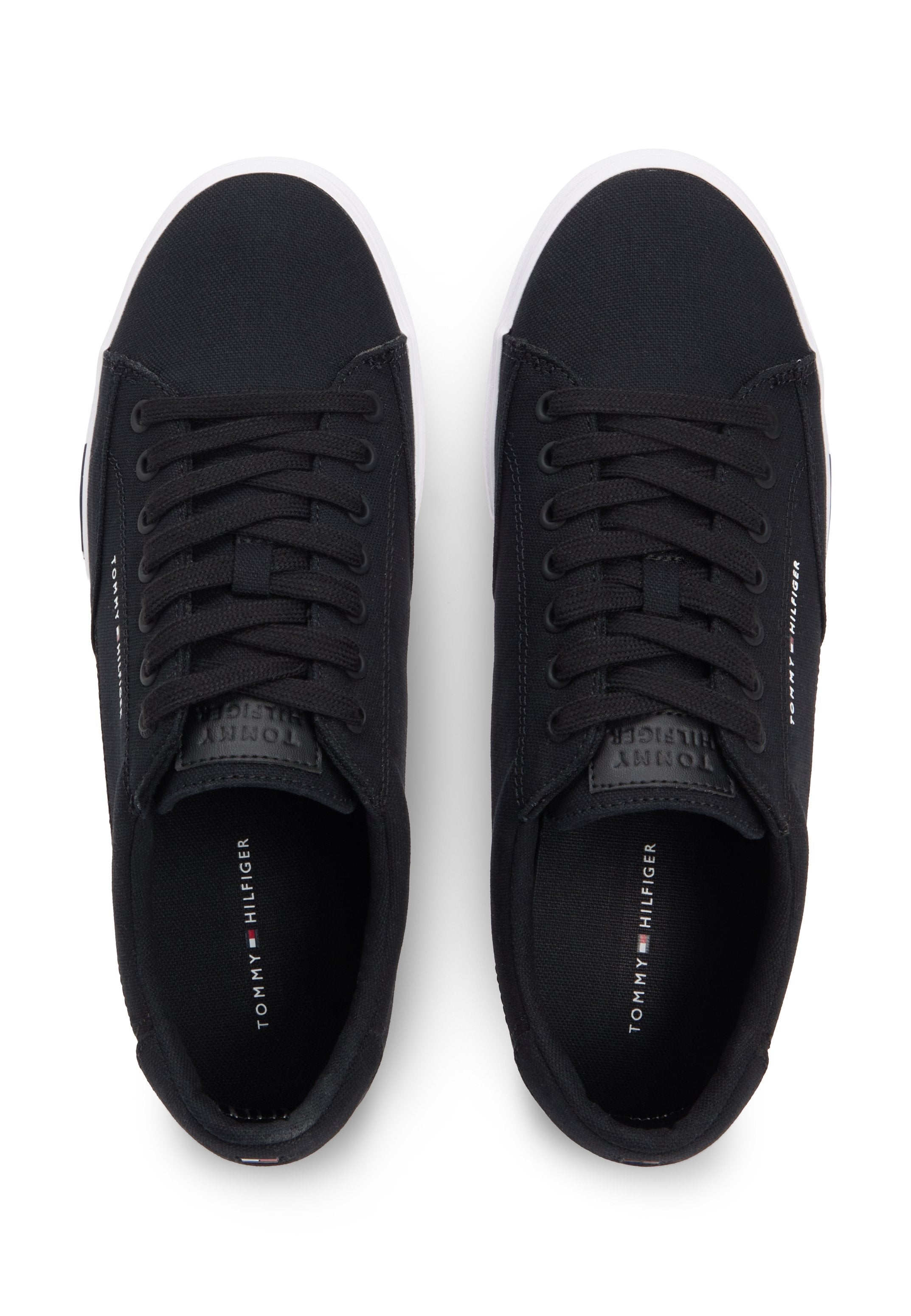 CANVAS SIGNATURE MIDSOLE TRAINERS Media 4