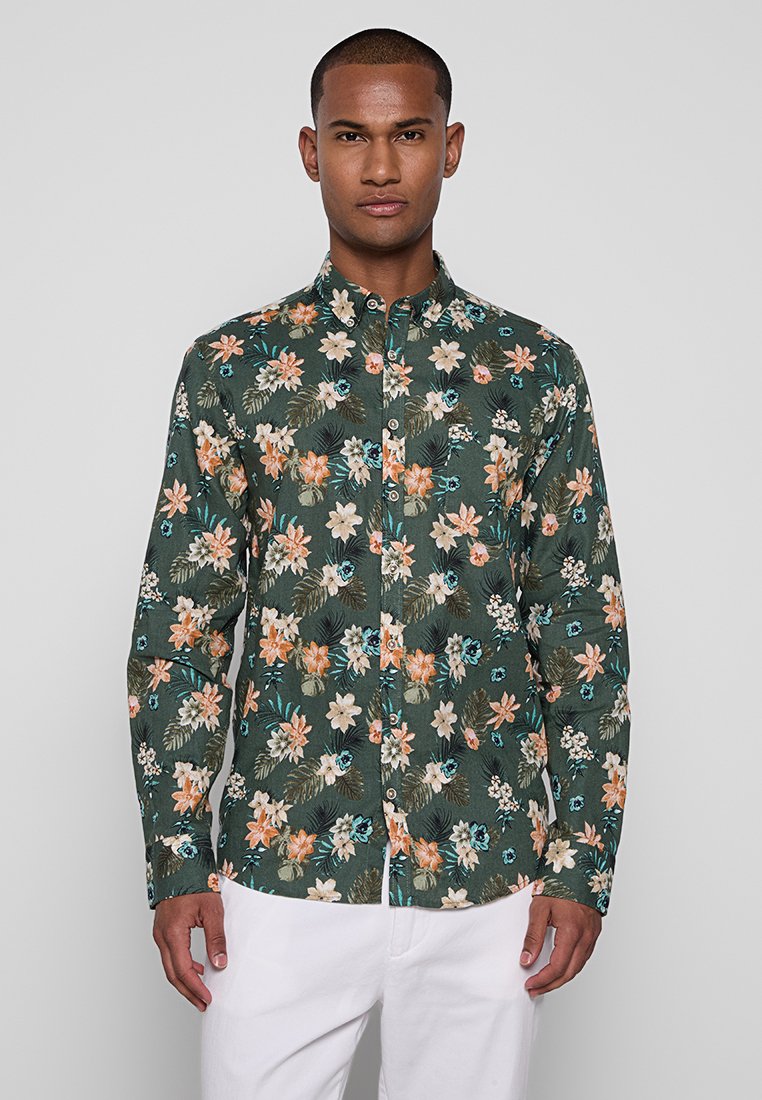 RELAXED FIT Media 1
