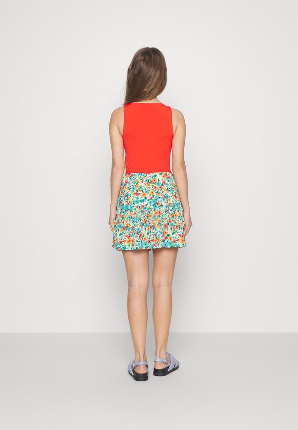 ONLY Petite ONLPELLA RUCHI SHORT SKIRT