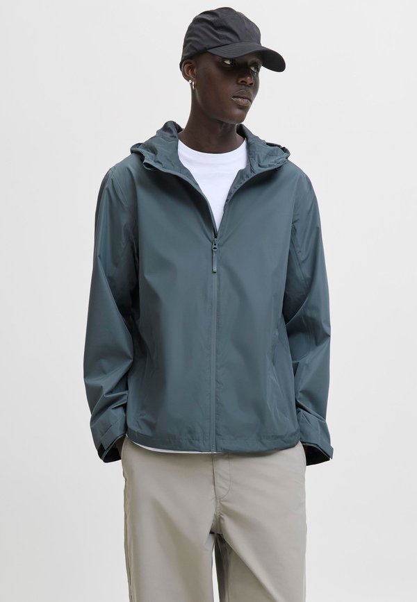 Jack & Jones JJEFLYNN FUNCTIONAL NOOS - Summer jacket - stormy weather