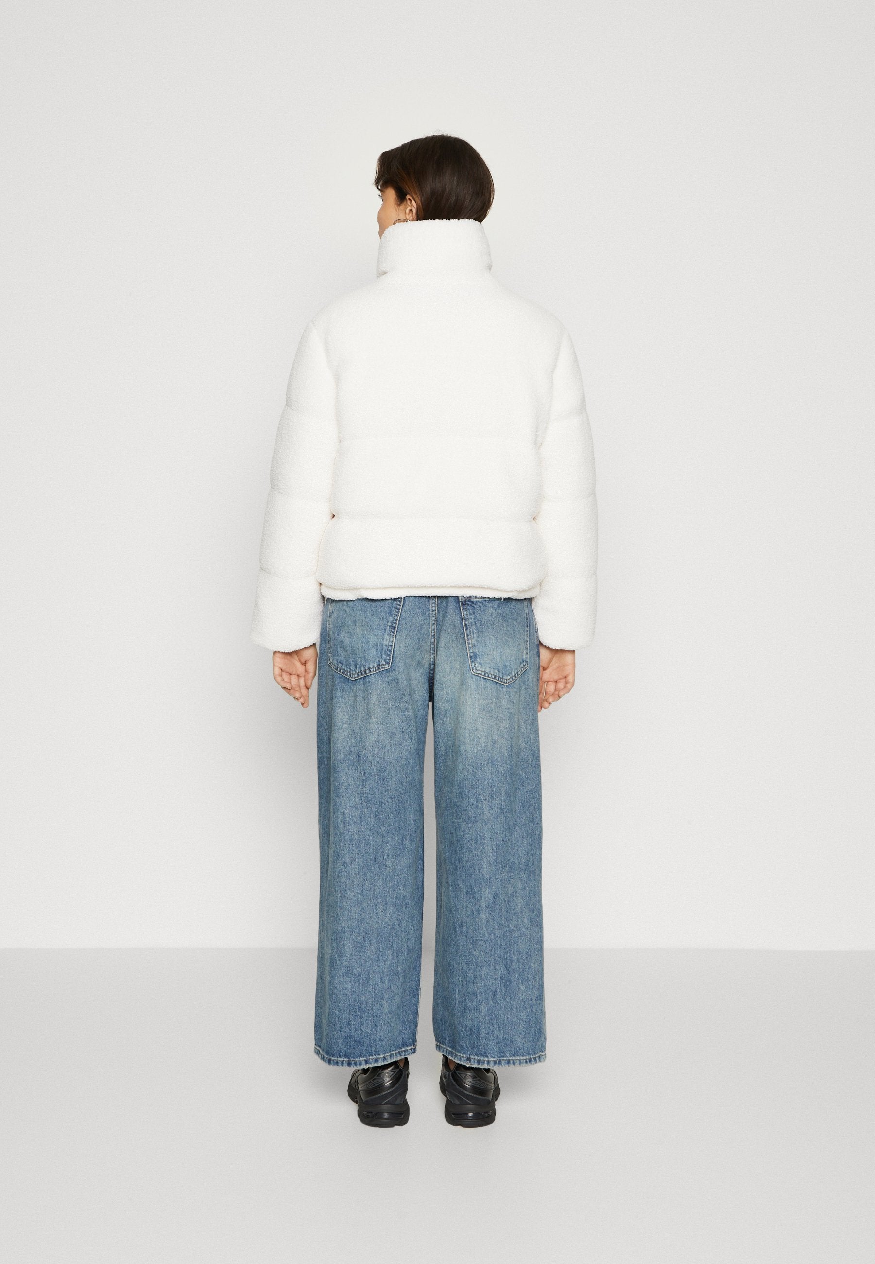 ONLDOLLY HIGHNECK PUFFER Media 4