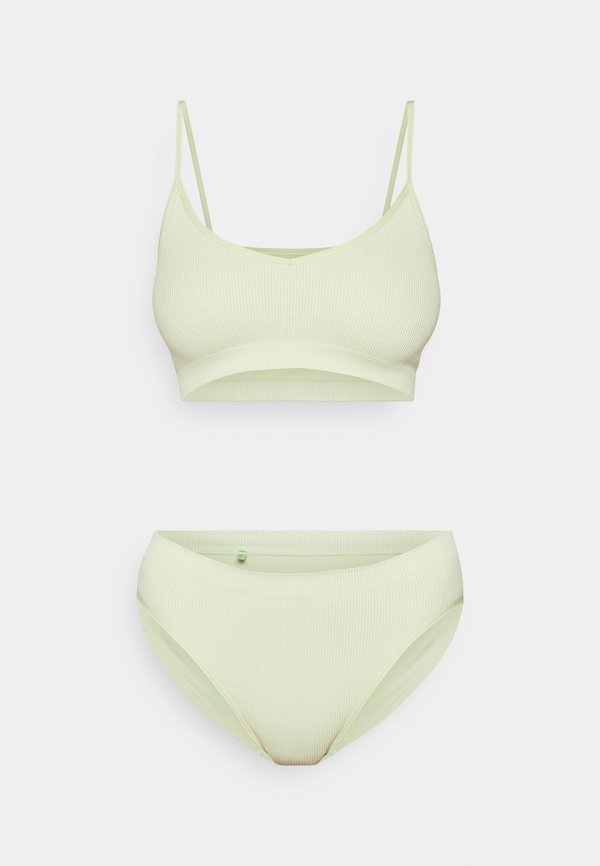 Even&Odd SEAMLESS SET